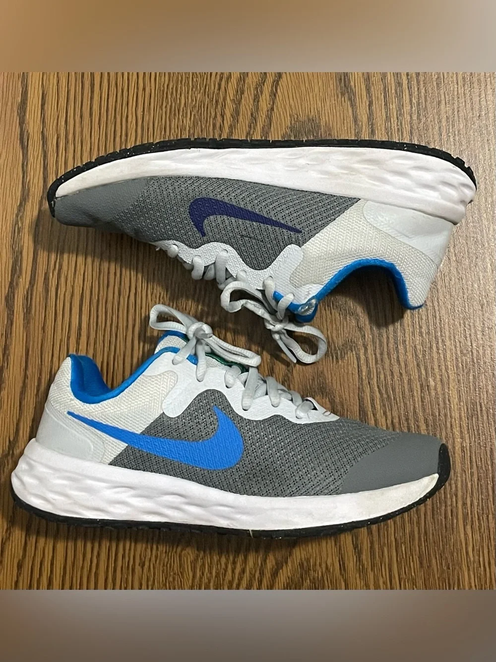 Nike Gray and Blue Sneakers